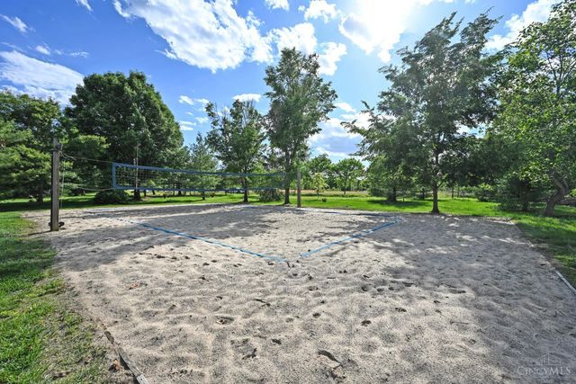 4389 N Mason Montgomery Road, Mason, OH 45040