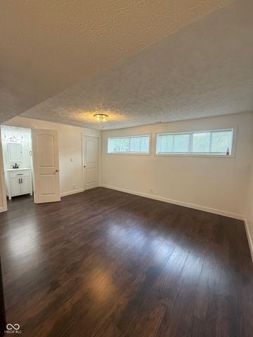 3851 Esquire Place, Indianapolis, IN 46226