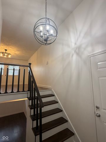 3851 Esquire Place, Indianapolis, IN 46226