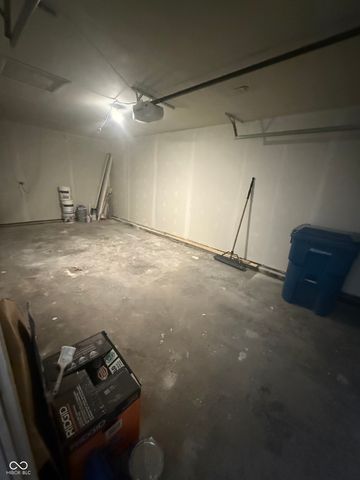 3851 Esquire Place, Indianapolis, IN 46226