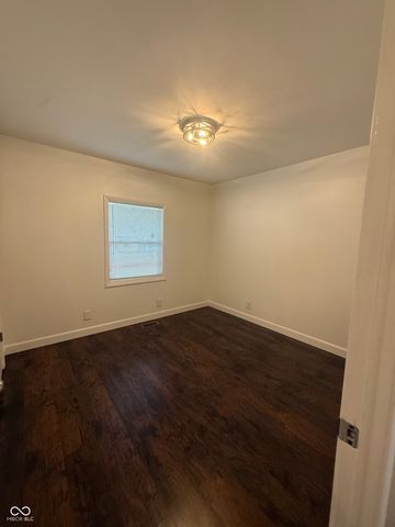 3851 Esquire Place, Indianapolis, IN 46226