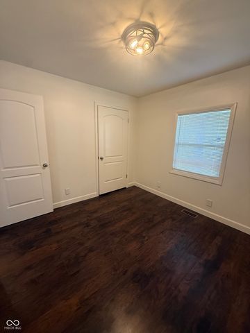 3851 Esquire Place, Indianapolis, IN 46226