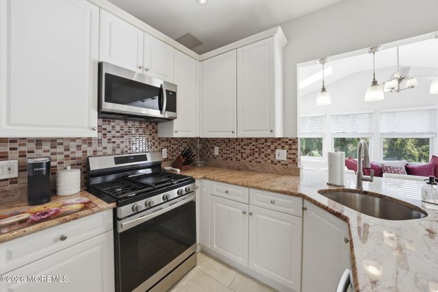295 Frank Applegate Road, Jackson, NJ 08527