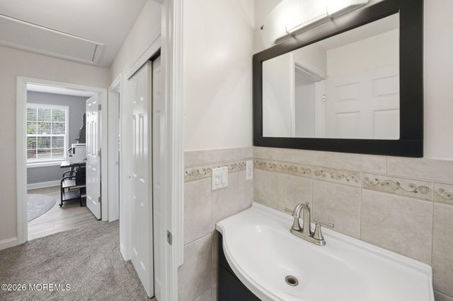 295 Frank Applegate Road, Jackson, NJ 08527