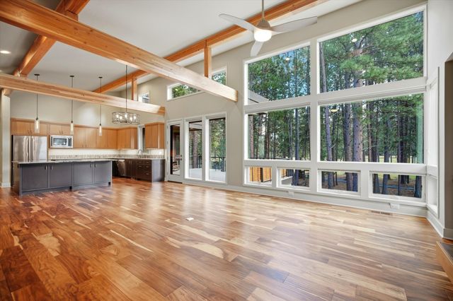 60734 Golf Village Loop, Bend, OR 97702