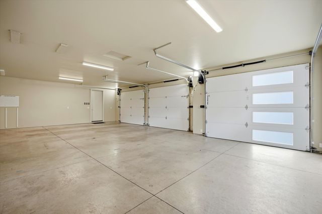 60734 Golf Village Loop, Bend, OR 97702