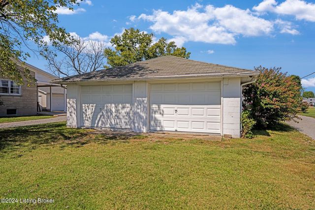 610 Cedar Grove Rd, Shepherdsville, KY 40165