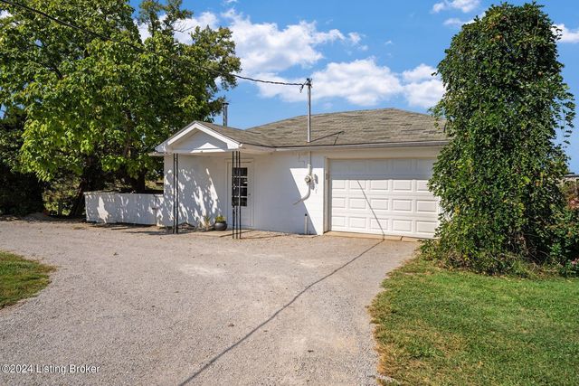 610 Cedar Grove Rd, Shepherdsville, KY 40165