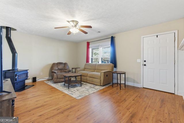 127 Springbrook Drive, Auburn, GA 30011