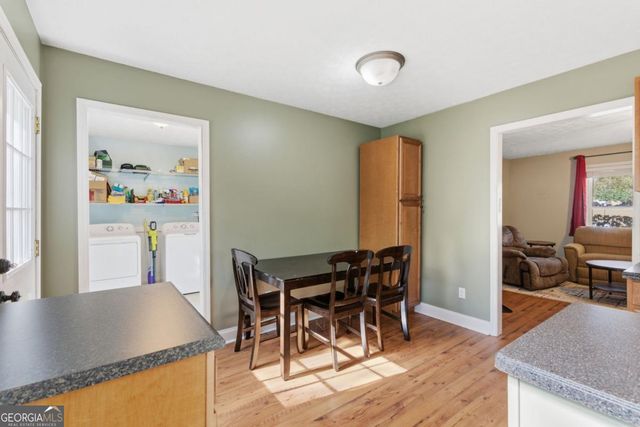 127 Springbrook Drive, Auburn, GA 30011