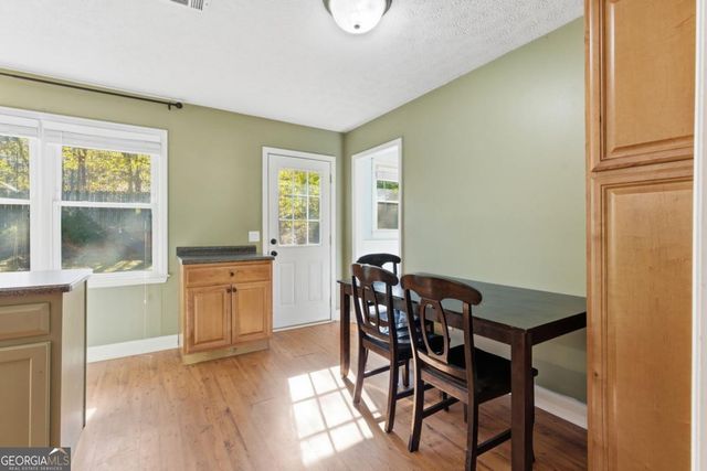 127 Springbrook Drive, Auburn, GA 30011