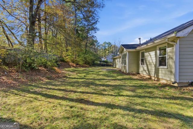 127 Springbrook Drive, Auburn, GA 30011