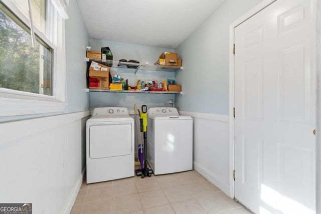 127 Springbrook Drive, Auburn, GA 30011