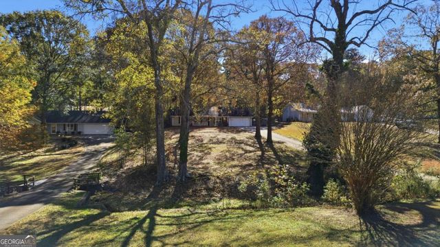 127 Springbrook Drive, Auburn, GA 30011