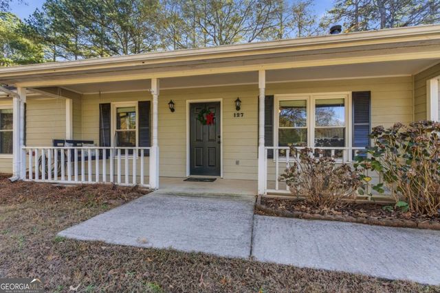 127 Springbrook Drive, Auburn, GA 30011