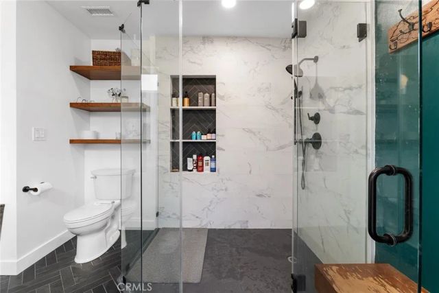 4835 Almidor Avenue, Woodland Hills, CA 91364