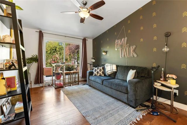 4835 Almidor Avenue, Woodland Hills, CA 91364