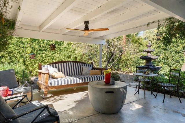 4835 Almidor Avenue, Woodland Hills, CA 91364