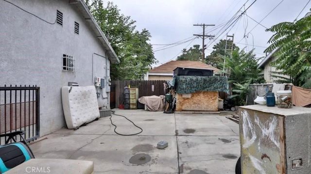 6414 S Hoover Street, Los Angeles, CA 90044