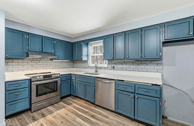 402 Jenny Lane, Carmel, IN 46032