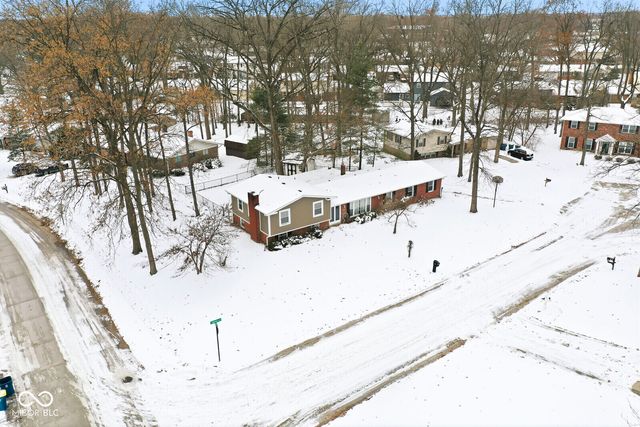 402 Jenny Lane, Carmel, IN 46032