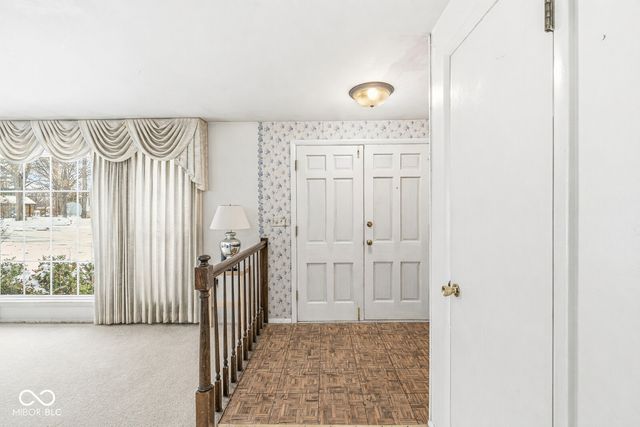 402 Jenny Lane, Carmel, IN 46032