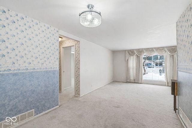 402 Jenny Lane, Carmel, IN 46032