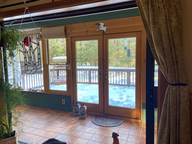 6 Crank Road, Hampton Falls, NH 03844