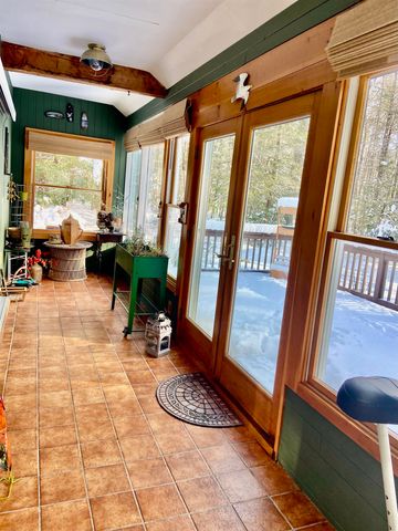 6 Crank Road, Hampton Falls, NH 03844