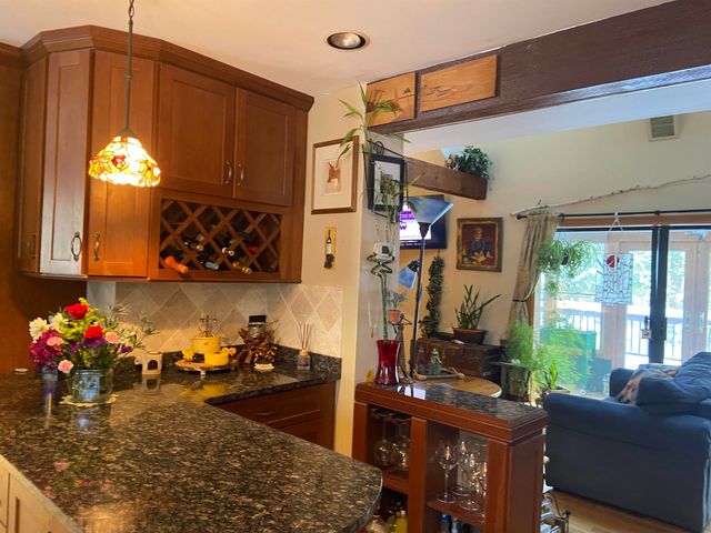 6 Crank Road, Hampton Falls, NH 03844