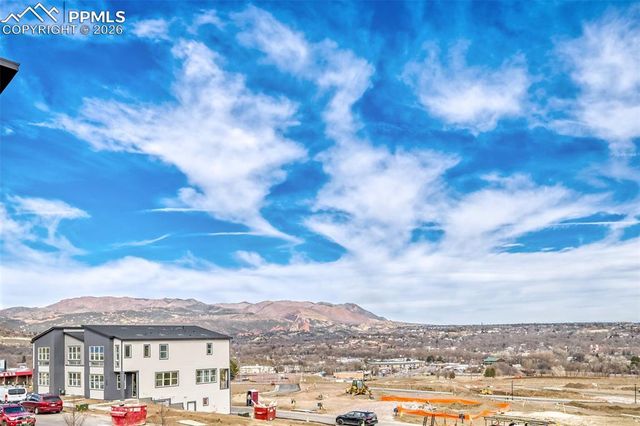 1723 Keystone Crest Lane, Colorado Springs, CO 80905