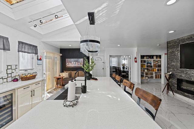 499 Madison St, Fall River, MA 02720