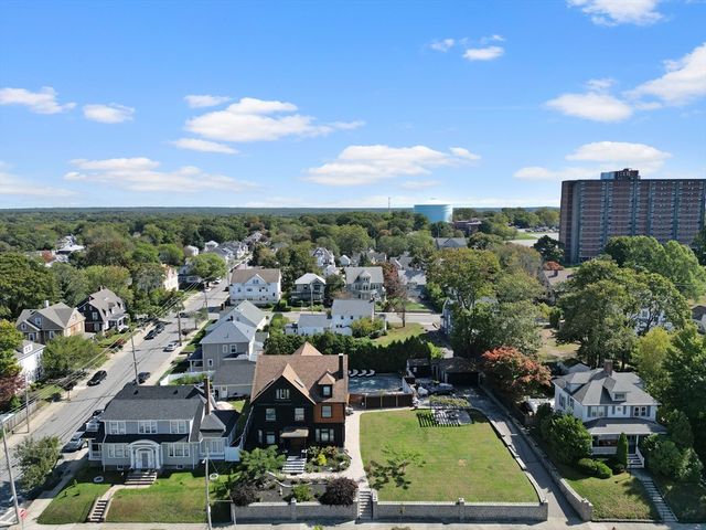 499 Madison St, Fall River, MA 02720