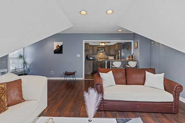 499 Madison St, Fall River, MA 02720