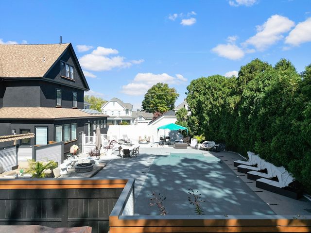 499 Madison St, Fall River, MA 02720