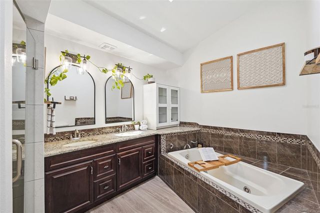 640 KENNETH WAY, Tarpon Springs, FL 34689