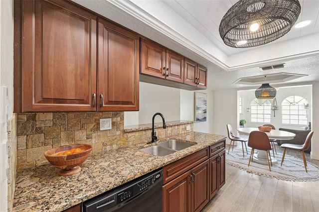640 KENNETH WAY, Tarpon Springs, FL 34689