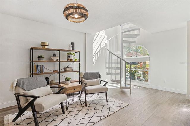 640 KENNETH WAY, Tarpon Springs, FL 34689