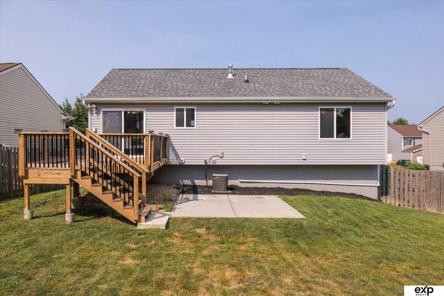 5363 S 194th Avenue, Omaha, NE 68135