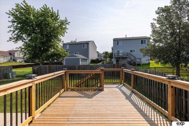 5363 S 194th Avenue, Omaha, NE 68135