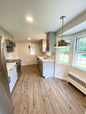 103 Powers St, Needham, MA 02492