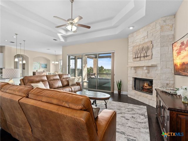 1651 Lake Ridge Boulevard, Canyon Lake, TX 78133