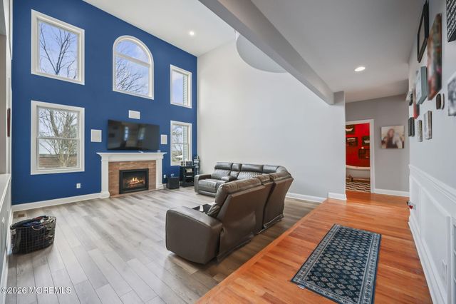 28 Gibson Drive, Hazlet, NJ 07730