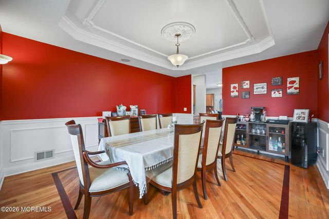 28 Gibson Drive, Hazlet, NJ 07730