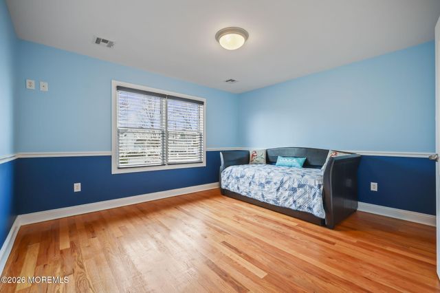 28 Gibson Drive, Hazlet, NJ 07730