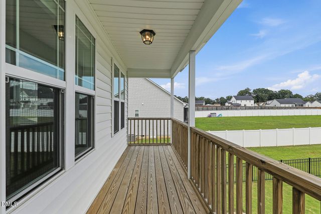 143 Carroll Farm Way, Zebulon, NC 27597