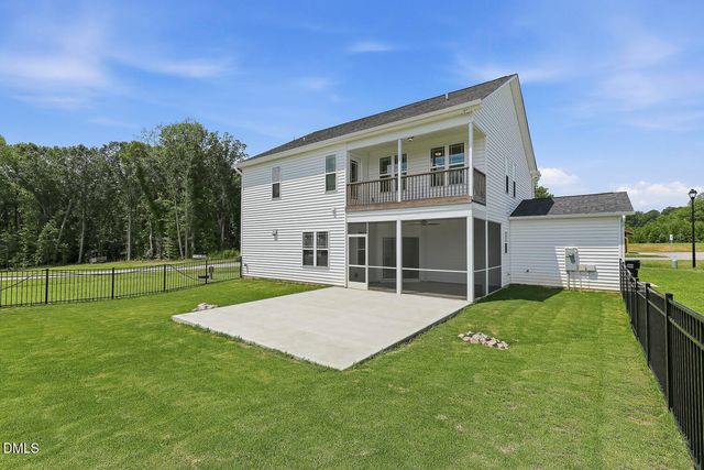 143 Carroll Farm Way, Zebulon, NC 27597