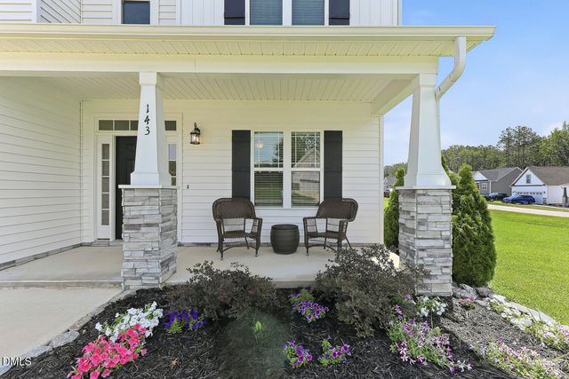 143 Carroll Farm Way, Zebulon, NC 27597