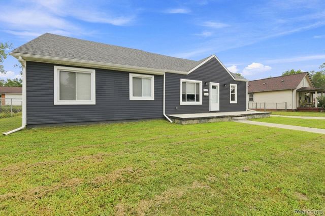 25511 Dartmouth Street, Dearborn Heights, MI 48125