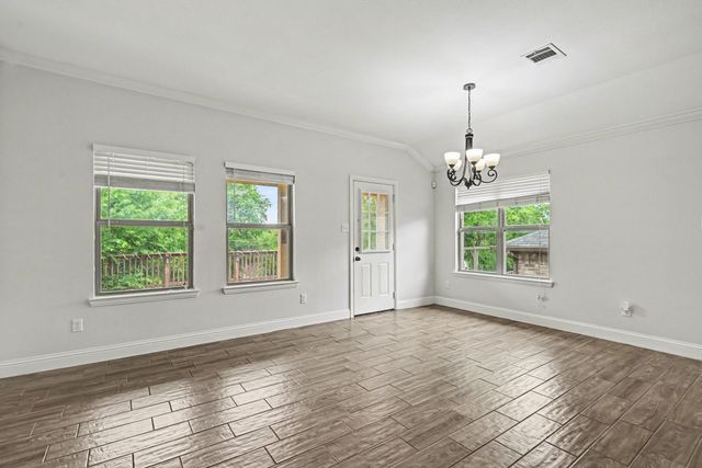 808 N Ridge Drive, Fort Worth, TX 76108